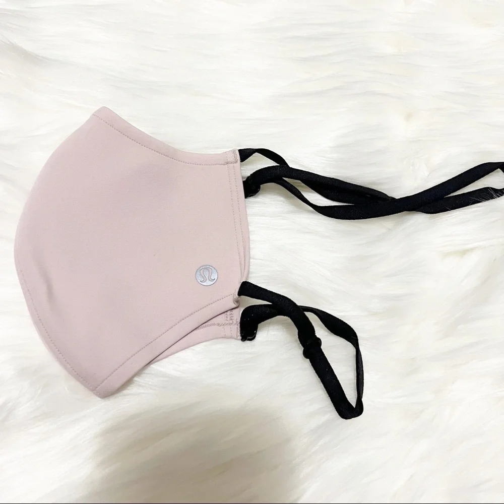 Lululemon • Double Strap Face Mask *Misty Pink*